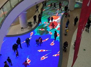 LED互動地磚屏案例，LED地磚屏前景怎么樣？